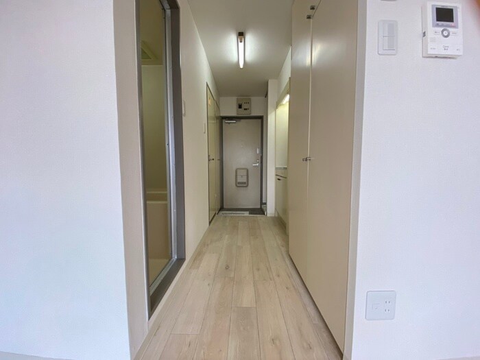 物件内観写真17　(廊下)