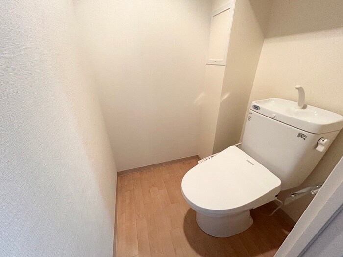 物件内観写真11　(トイレ)