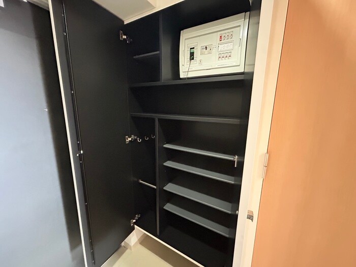 物件内観写真16　(靴箱)