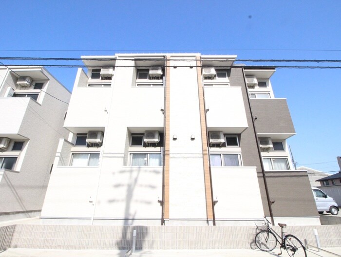 物件外観写真3　(外観写真)