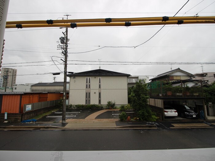 物件内観写真22　(室内からの展望)