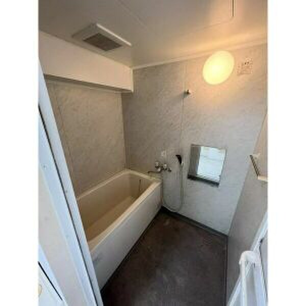 物件内観写真11　(バス／シャワールーム等)