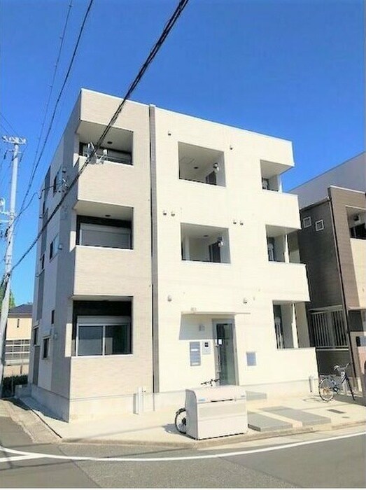 物件外観写真1　(外観写真)