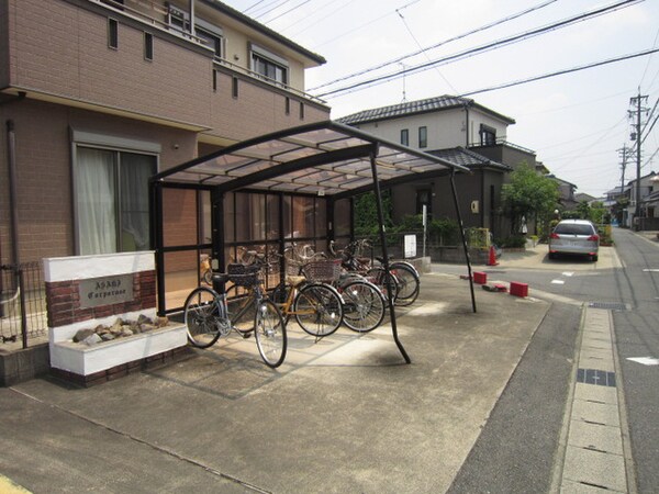 駐輪場