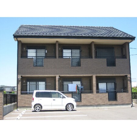 ブリイエーシャトウ外観写真