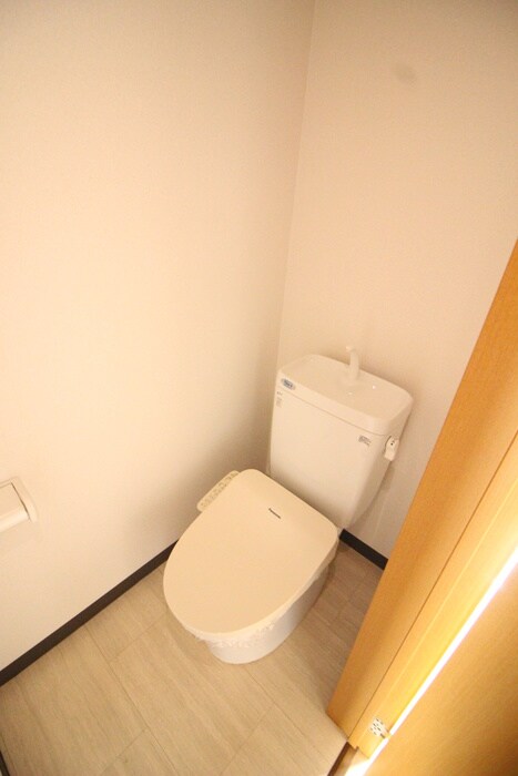 物件内観写真14　(トイレ)