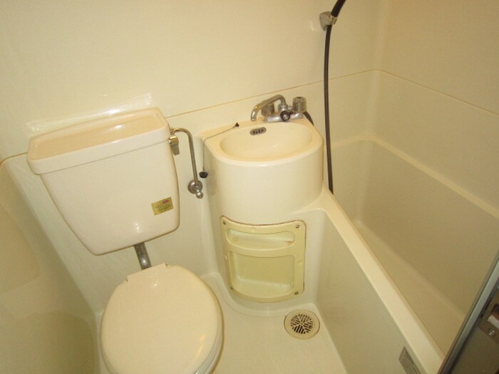 物件内観写真10　(バス／シャワールーム等)