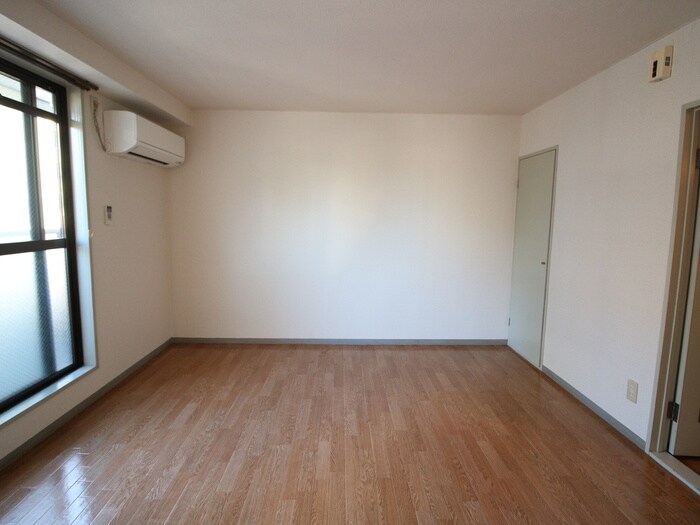 物件内観写真18　(居室)