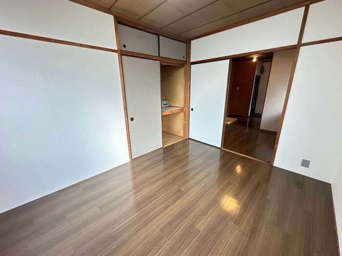 物件内観写真19　(居室)