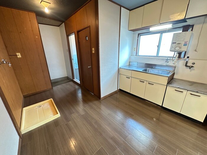 物件内観写真21　(廊下)