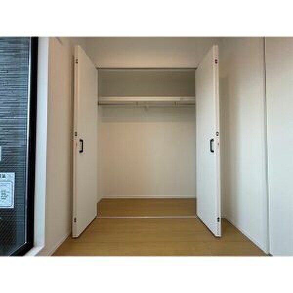 物件内観写真8　(収納)