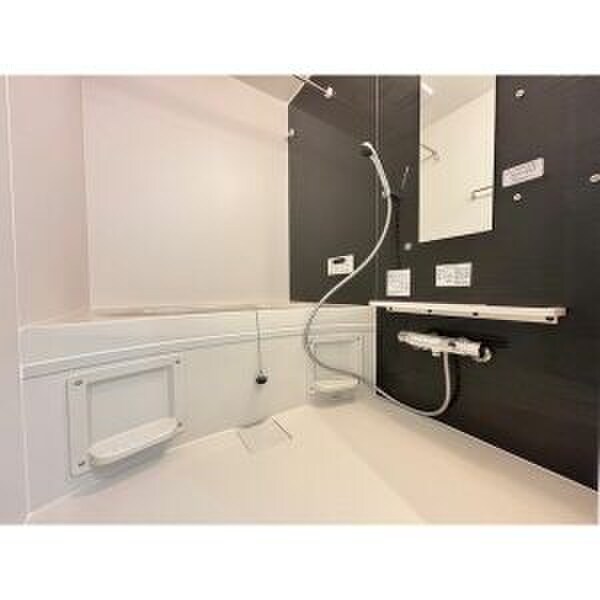 物件内観写真11　(バス／シャワールーム等)