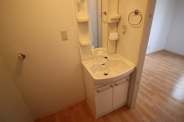 物件内観写真18　(洗面)