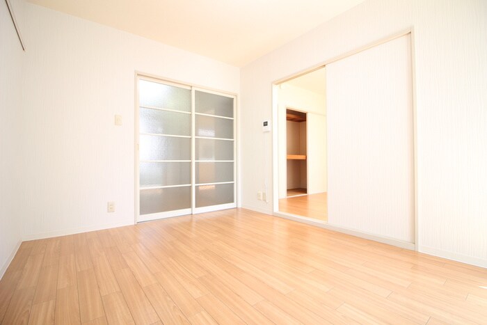 物件内観写真22　(居室)