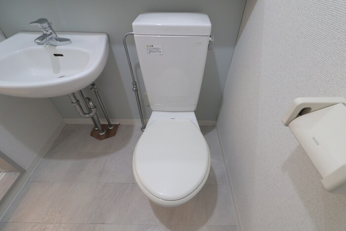 物件内観写真10　(トイレ)