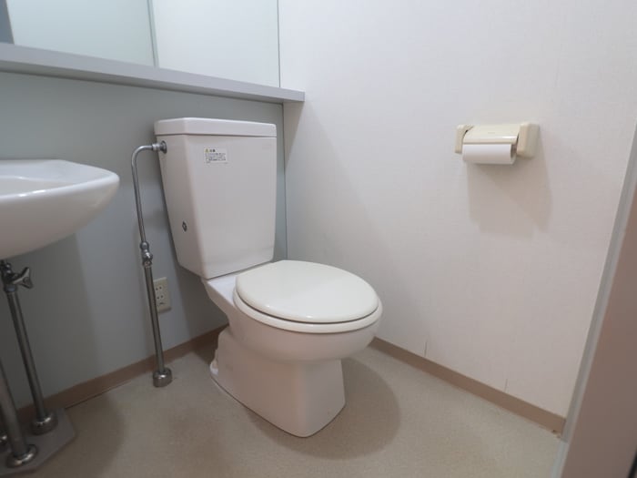 物件内観写真15　(トイレ)