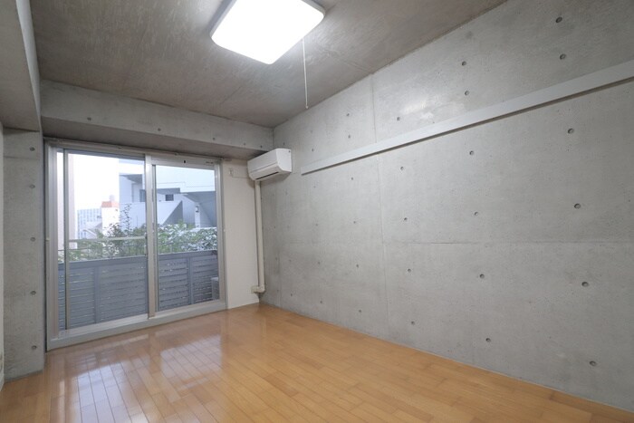 物件内観写真21　(居室)