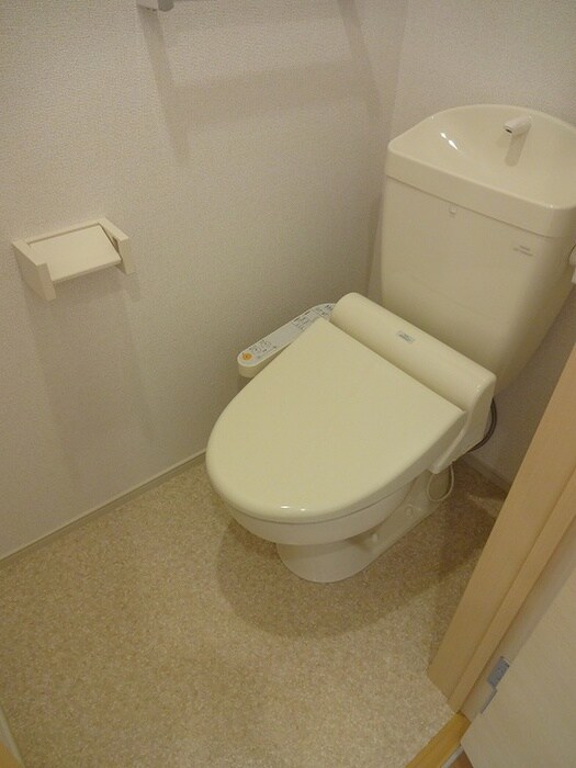 物件内観写真15　(トイレ)