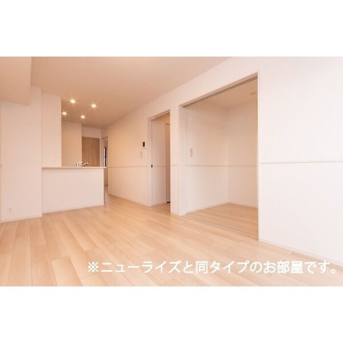 物件内観写真4　(居室)