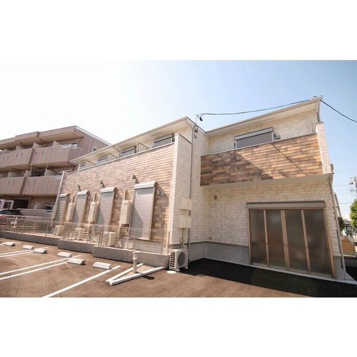 物件外観写真2　(外観写真)