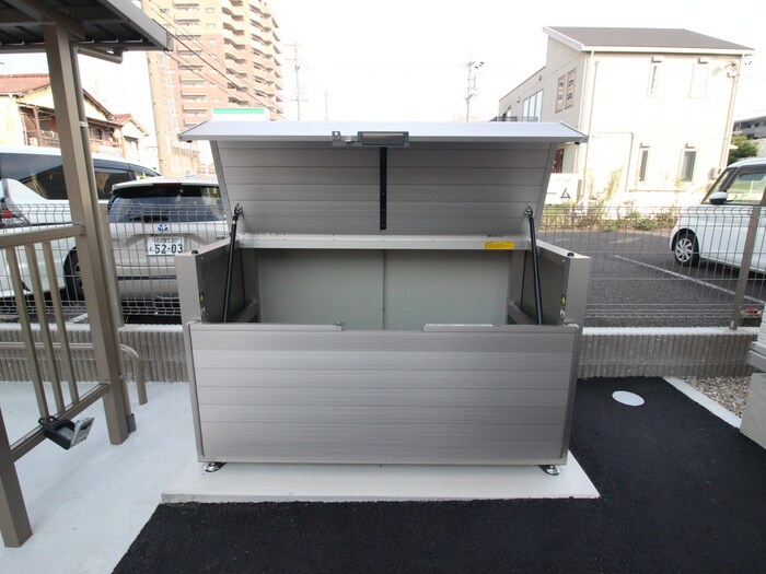 物件外観写真6　(建物設備)