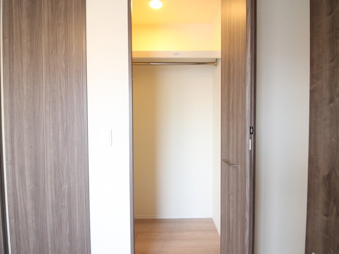 物件内観写真14　(収納)