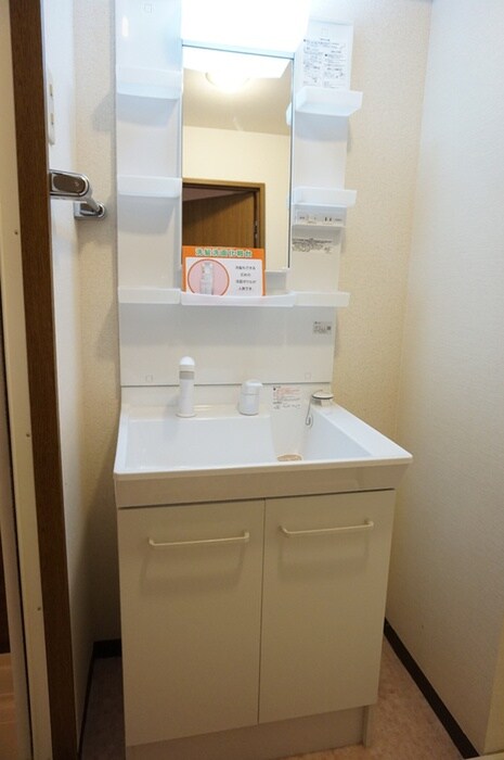 物件内観写真10　(洗面)