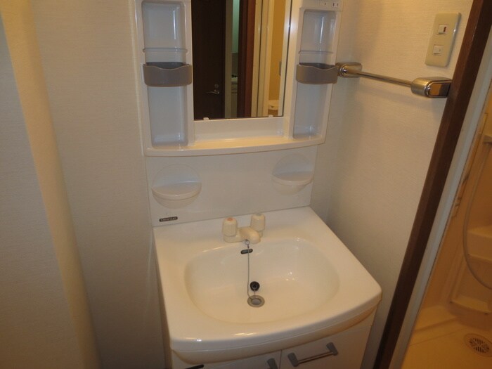 物件内観写真13　(洗面)