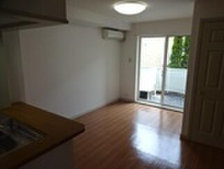 物件内観写真15　(居室)