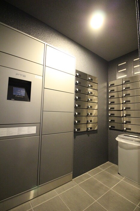 物件外観写真6　(建物設備)