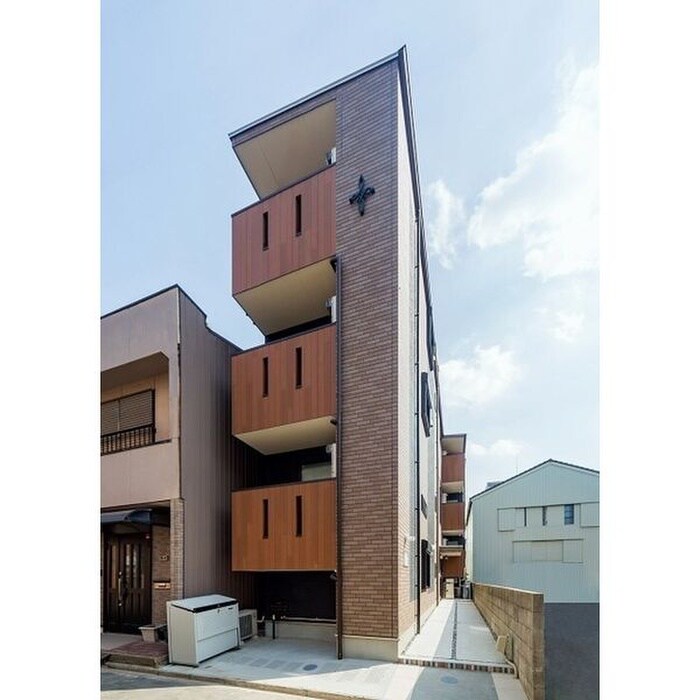 物件外観写真1　(外観写真)