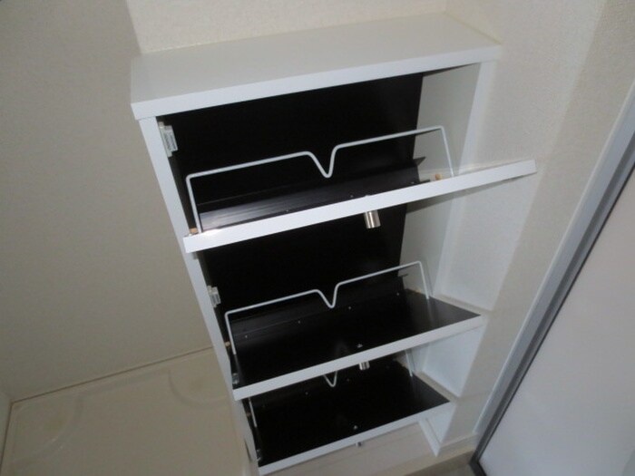 物件内観写真19　(靴箱)