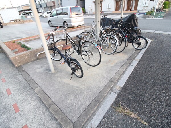 駐輪場