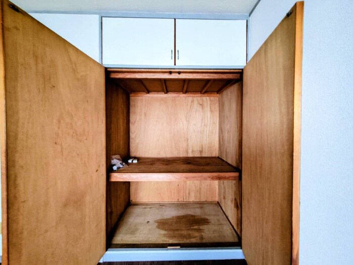 物件内観写真11　(収納)