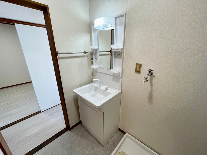 物件内観写真10　(洗面)