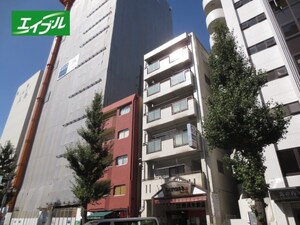 丸の内ハ－トビル外観写真