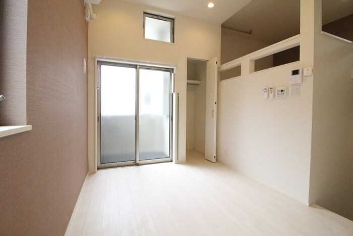 物件内観写真9　(居室)