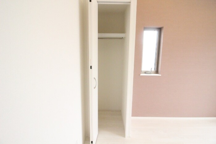 物件内観写真12　(収納)