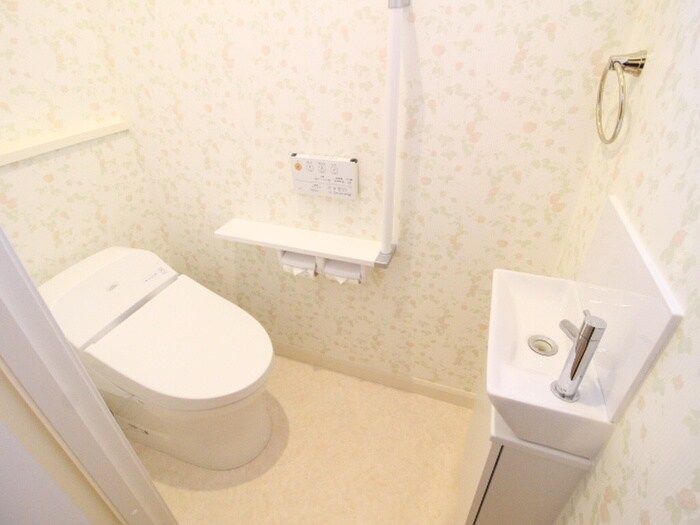 物件内観写真19　(トイレ)