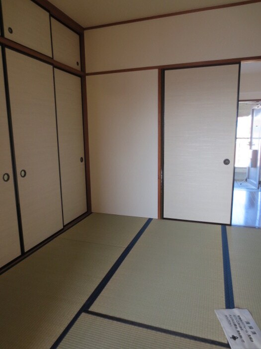 物件内観写真14　(居室)