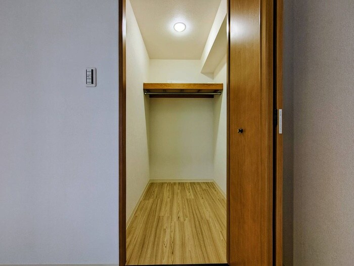物件内観写真9　(収納)