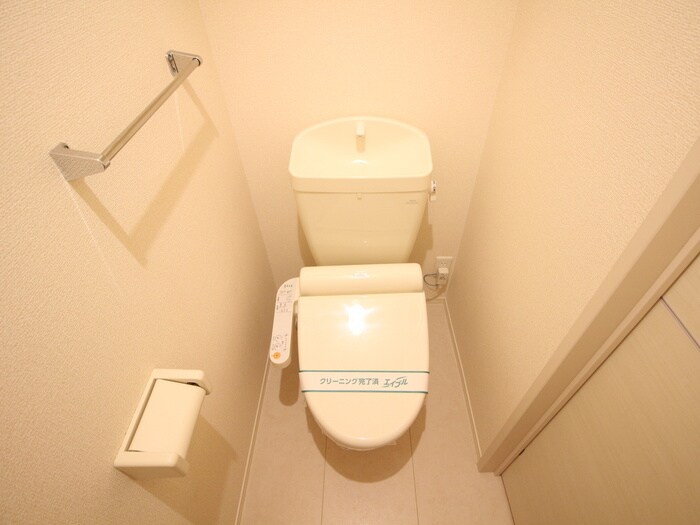 物件内観写真13　(トイレ)