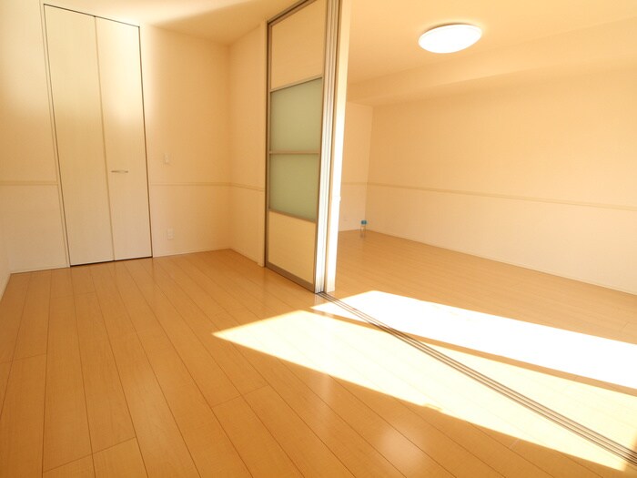 物件内観写真14　(居室)