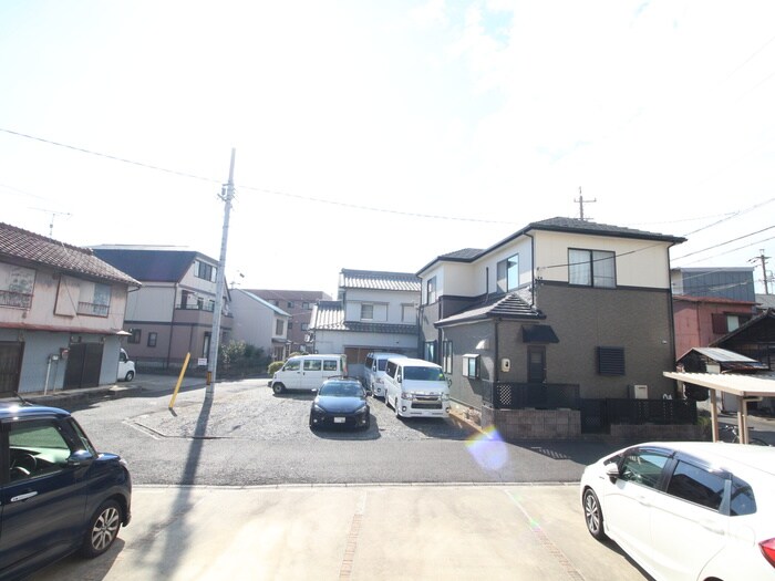 物件内観写真16　(室内からの展望)