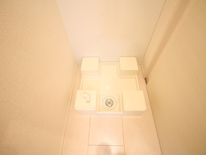 物件内観写真21　(洗濯機置場)