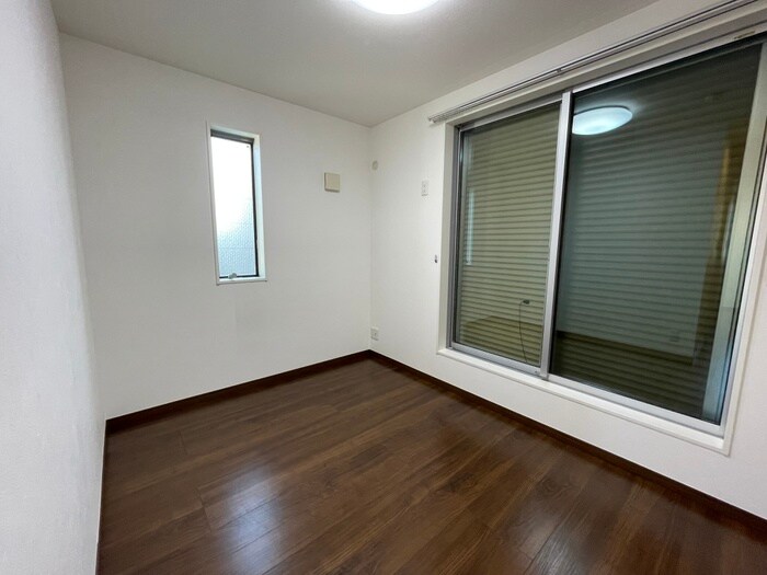 物件内観写真10　(居室)