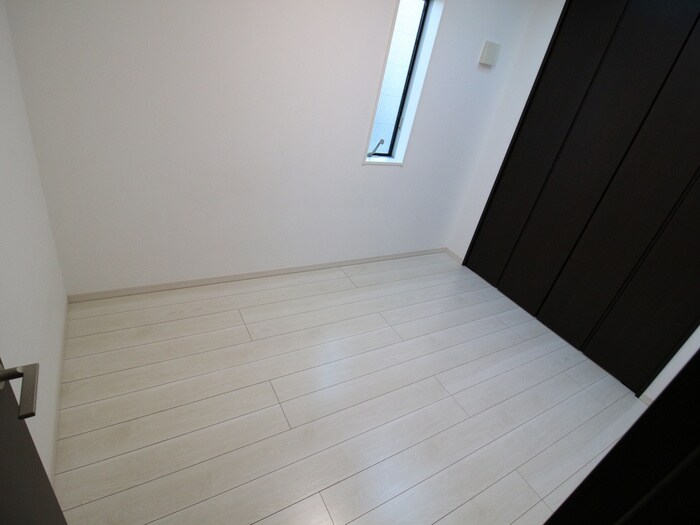 物件内観写真12　(居室)