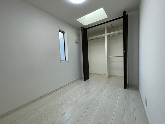 物件内観写真12　(居室)