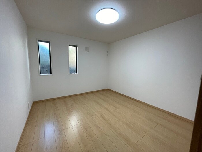 物件内観写真19　(居室)