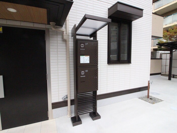 物件外観写真4　(建物設備)